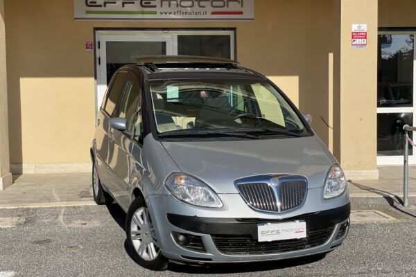 Lancia Musa 1 Lancia Musa 1