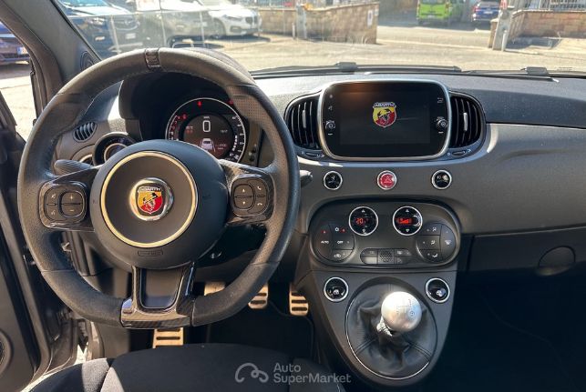 Fiat 500 Abarth 695 1.4 Turbo: La Cattiva Più Desiderata, Tua Ora!