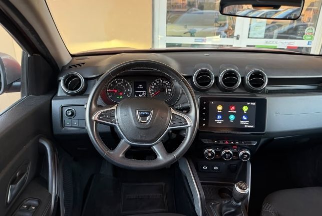 Dacia Duster 1.0: il SUV che ti sorprende al primo sguardo! Scopri perché a tutti piace