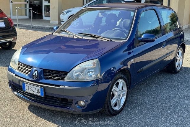 Renault Clio Diesel 2004